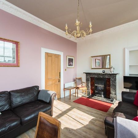 St Giles Royal Mile Apartment Edinburgh Exterior photo